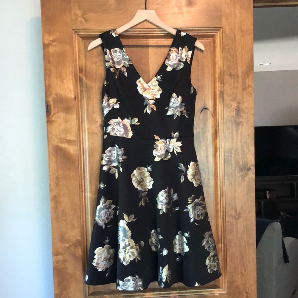 WHBM Golden metallic floral flare dress, size 4